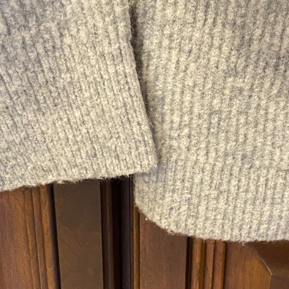 J. CREW Extra Soft Oversized Sweater - Picture 5 of 11
